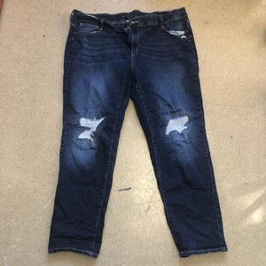 Distressed Boyfriend Jeans